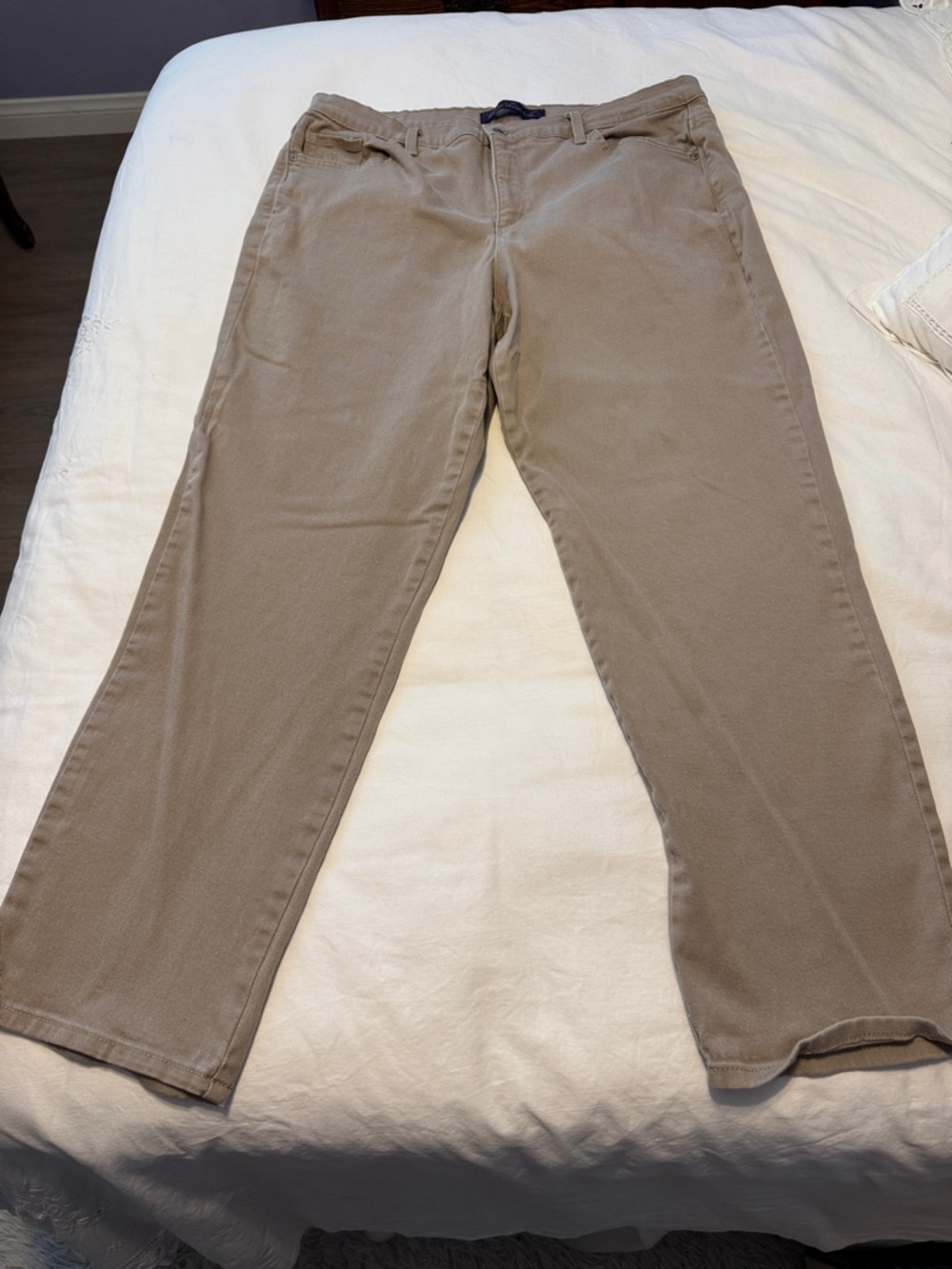 Gloria Vanderbilt Khaki/Tan Women's Jeans
